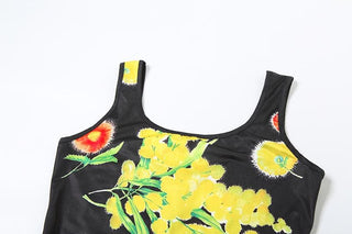 Sleeveless flower print u neck contrast mini dress