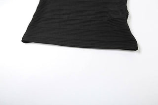 Halter backless textured solid short pant set