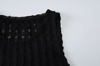 Sleeveless crewneck textured tank top