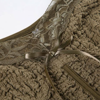 Long sleeve textured bowknot lace hem top