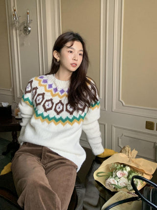 Retro blooming round collar sweater