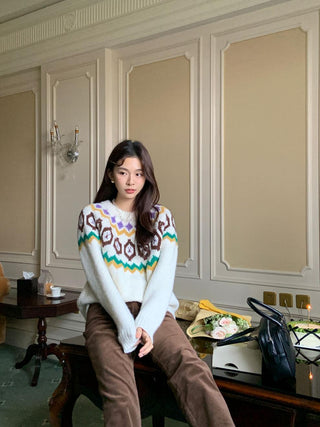 Retro blooming round collar sweater