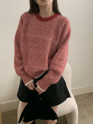 Vontrasting color striped round neck sweater
