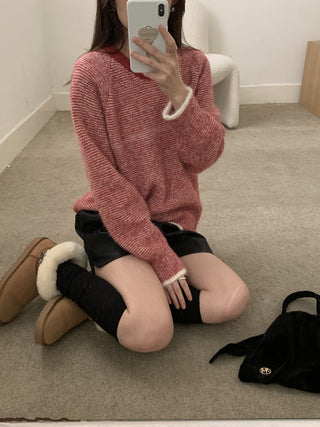 Vontrasting color striped round neck sweater