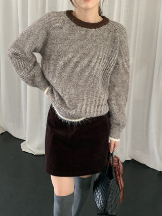 Vontrasting color striped round neck sweater
