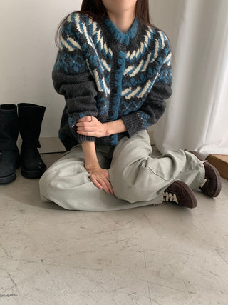 Retro Contrasting color knitted cardigan