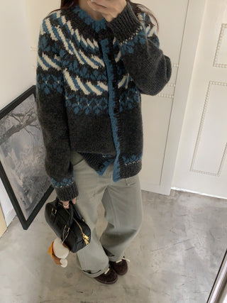 Retro Contrasting color knitted cardigan