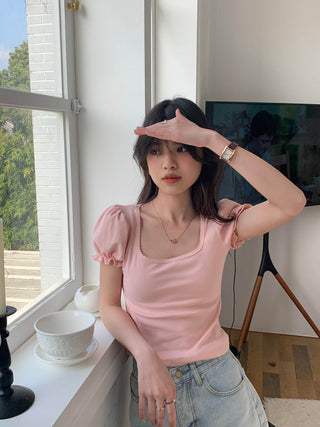 Small fresh flower bubble sleeve top