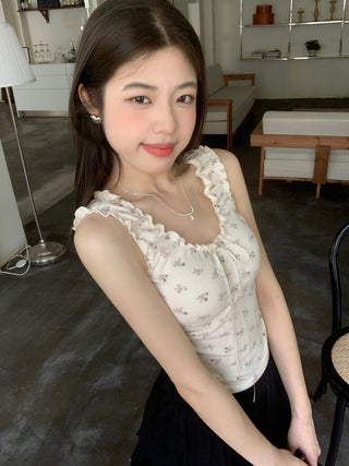 Floral graphic crop top