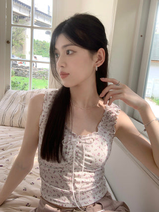 Floral graphic crop top