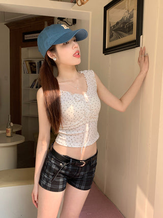 Floral graphic crop top