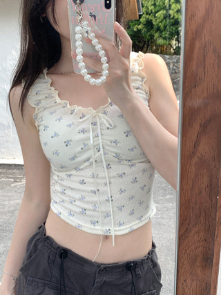 Floral graphic crop top