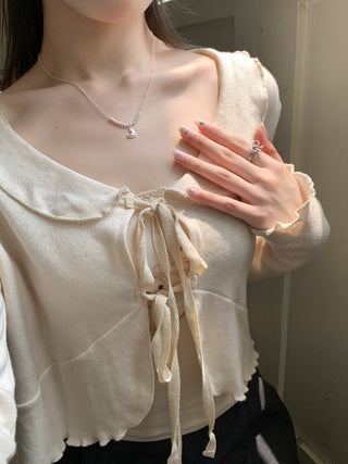 Lace lapel crop long-sleeved top