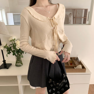 Lace lapel crop long-sleeved top