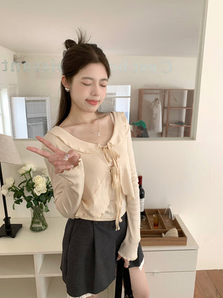 Lace lapel crop long-sleeved top