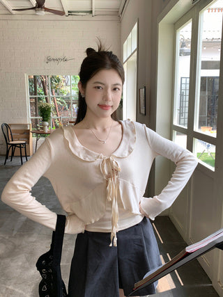 Lace lapel crop long-sleeved top