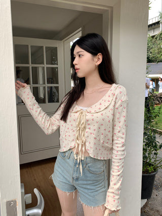 Lace lapel crop long-sleeved top