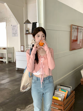 Lace lapel crop long-sleeved top