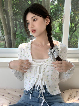Lace lapel crop long-sleeved top