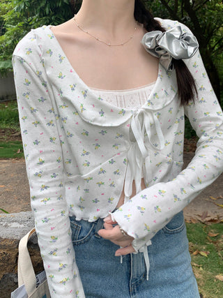Lace lapel crop long-sleeved top