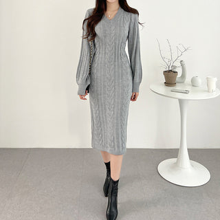 Retro V-neck cable knit long -sleeved dress