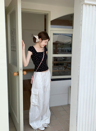 Sweet floral short-sleeved top