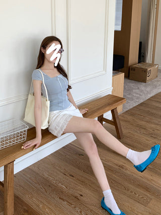 Sweet floral short-sleeved top