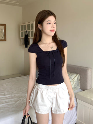 Sweet floral short-sleeved top