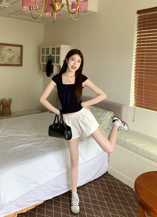 Sweet floral short-sleeved top