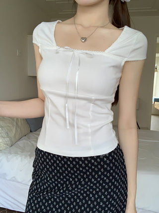 Sweet floral short-sleeved top