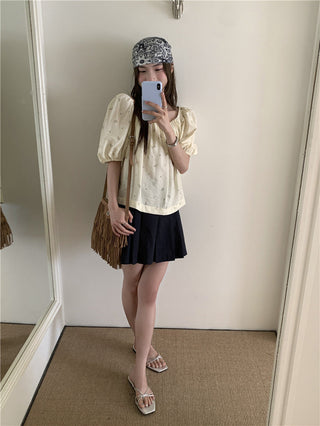 Loose floral pattern top