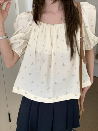 Loose floral pattern top