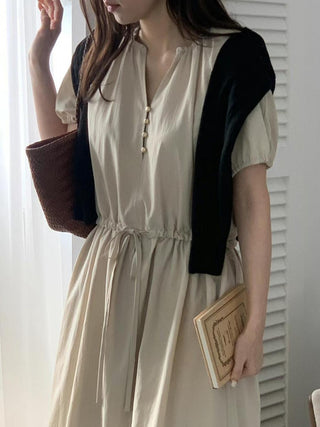 Semi-opening drawstring dress