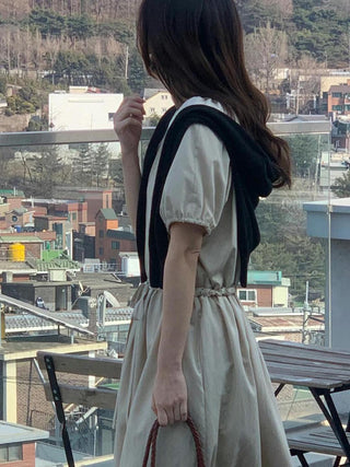 Semi-opening drawstring dress