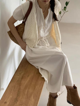 Semi-opening drawstring dress