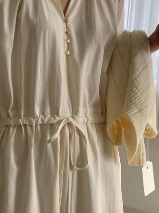Semi-opening drawstring dress
