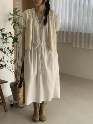 Semi-opening drawstring dress