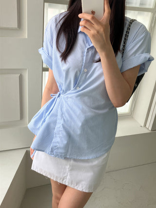 Lapel stripe short-sleeved