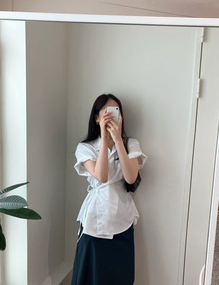 Lapel stripe short-sleeved