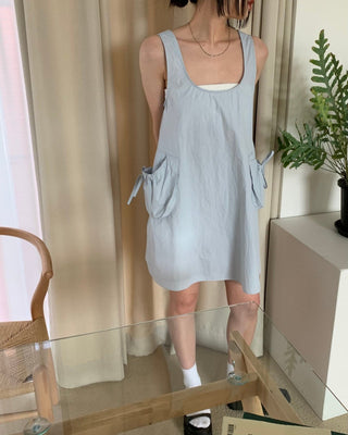 U-collar loose sporty dress