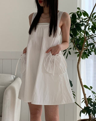 U-collar loose sporty dress