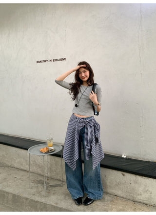 White wide-leg jeans