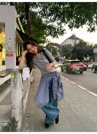 White wide-leg jeans