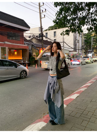 White wide-leg jeans
