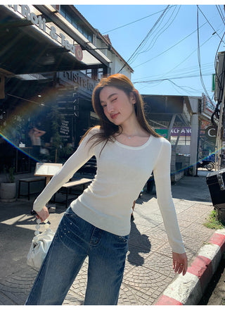 White wide-leg jeans