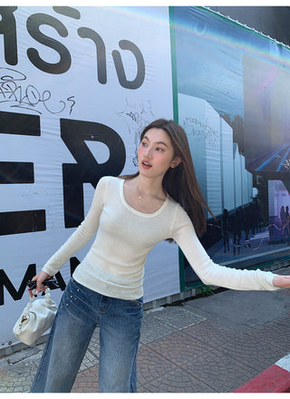 White wide-leg jeans