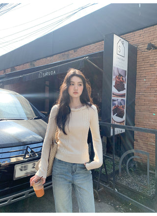 Light skinny jeans