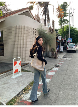 Light skinny jeans