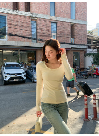 Light skinny jeans