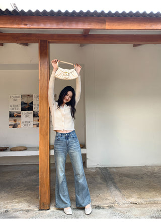 Light skinny jeans